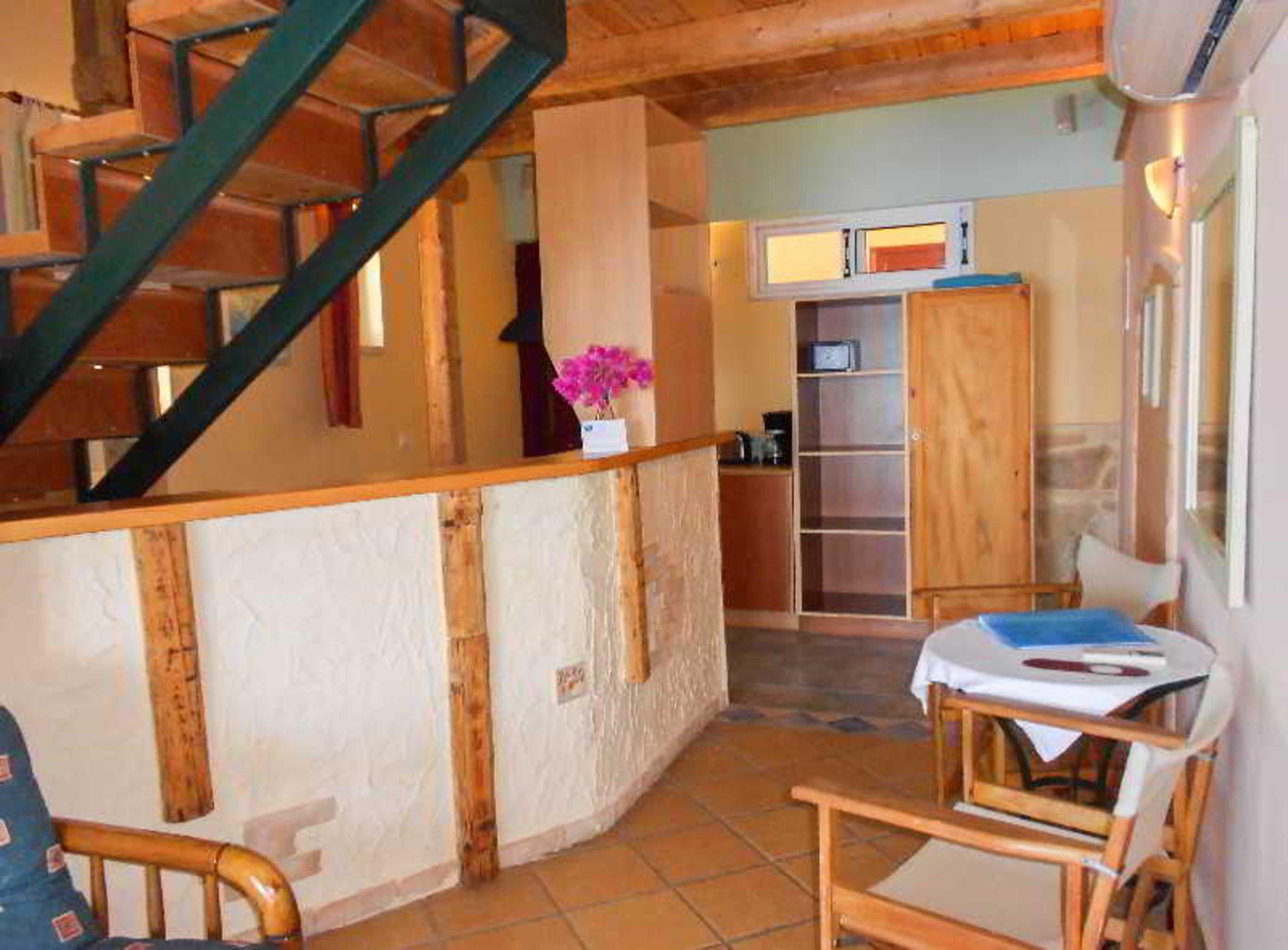 Cavo Marathia Aparthotel