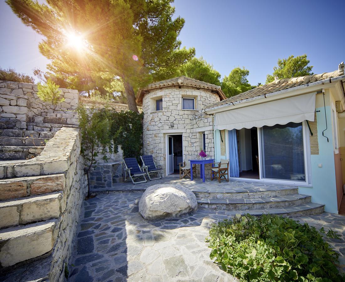 Cavo Marathia Aparthotel